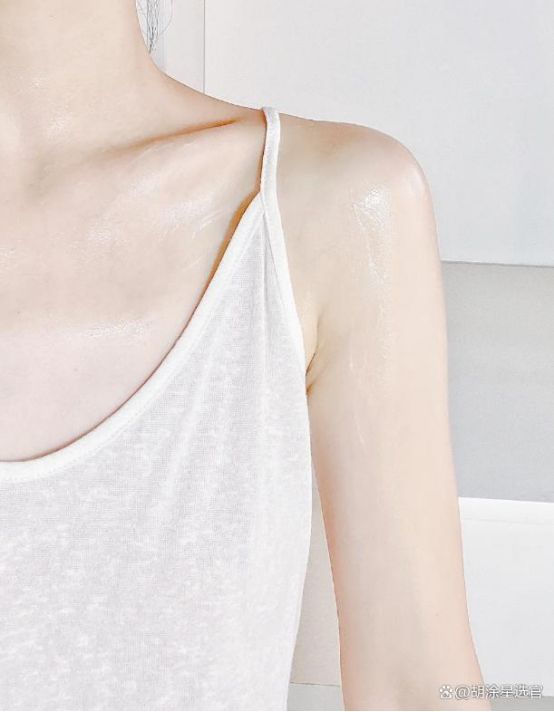 SURRYN 保湿美白锁水大容量性价比拉满mg不朽情缘游戏平台身体乳哪个牌子的好用？(图7)