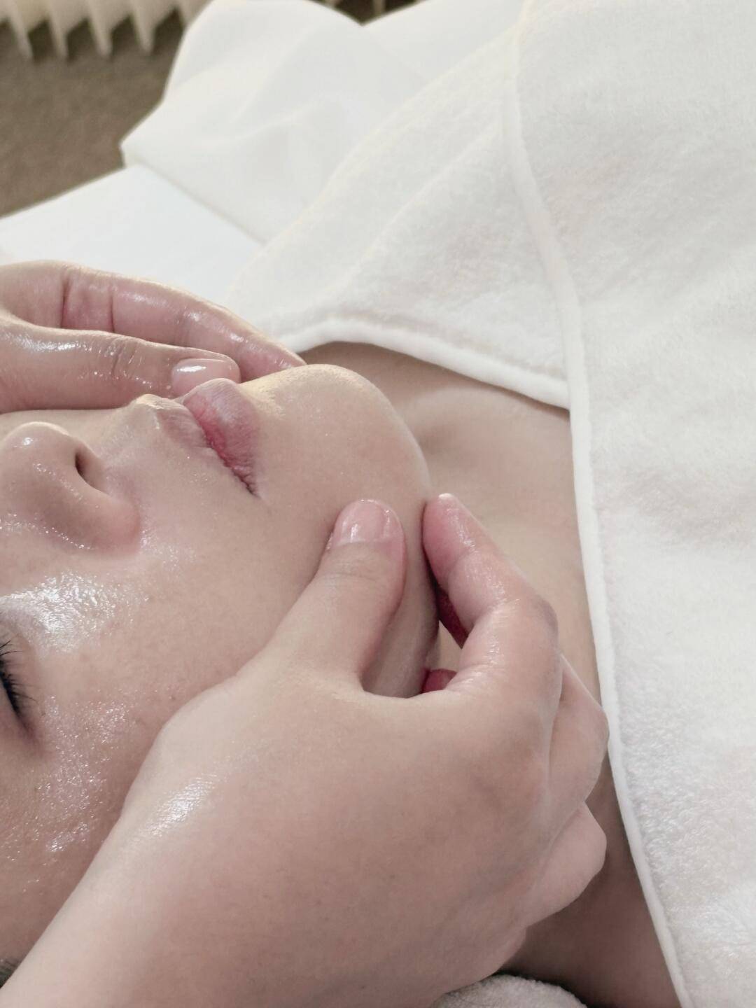 格全球最贵护肤品榜单让你目瞪口呆！mg不朽情缘网站这些护肤品牌的价(图2)